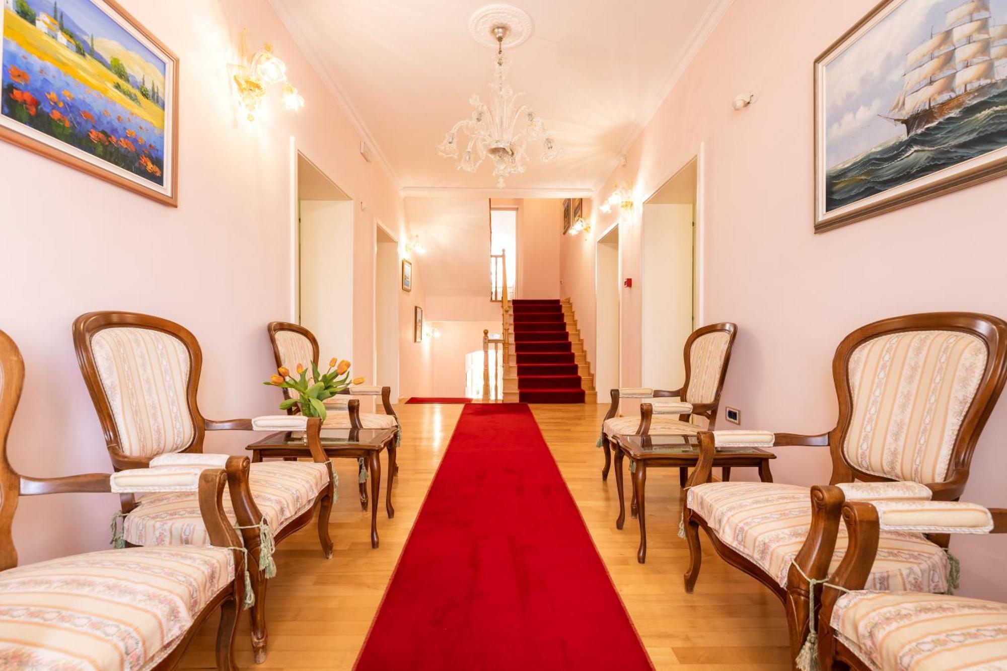 מאלי לוסיניי Villa Cassia מראה חיצוני תמונה