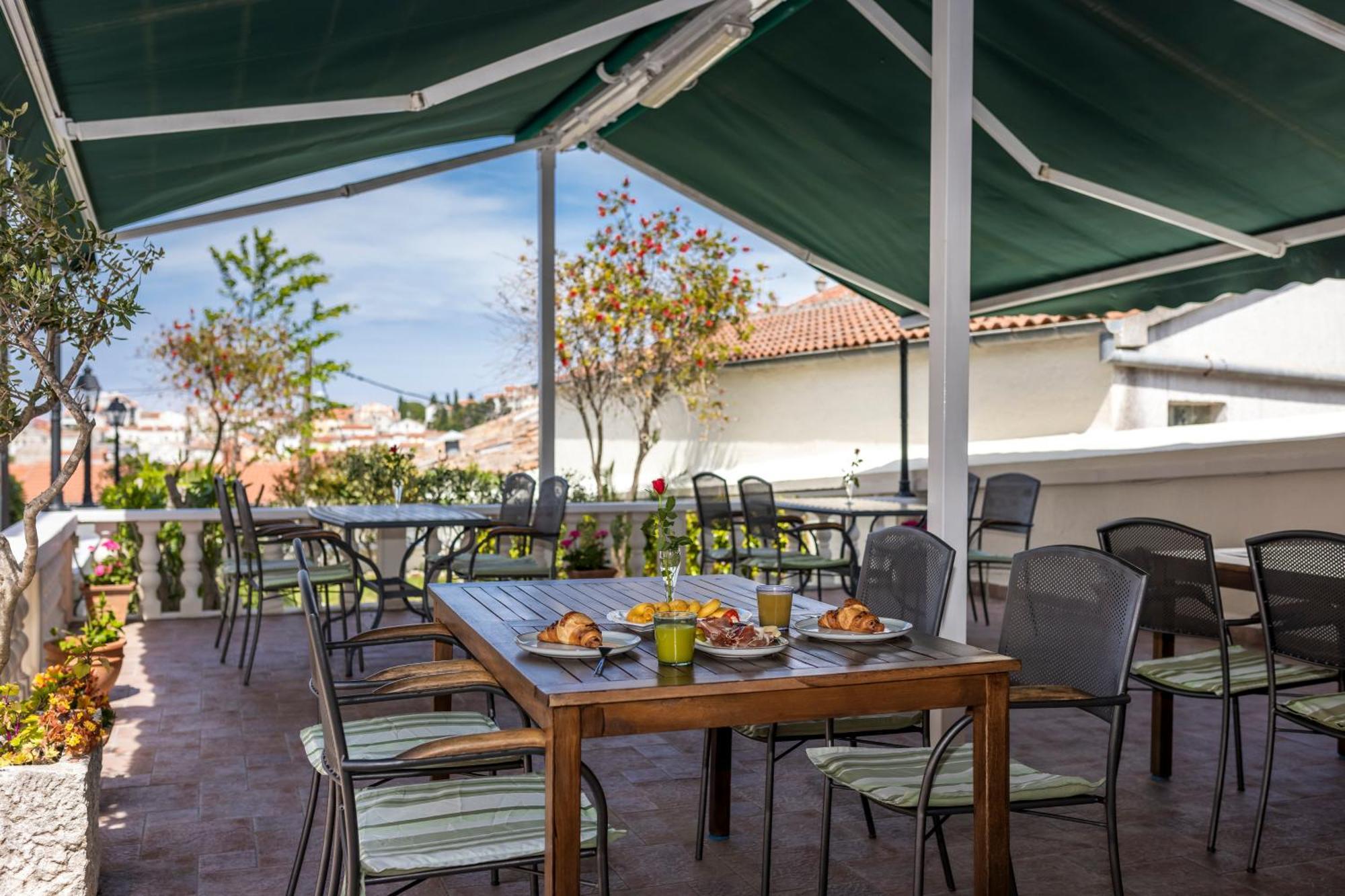 מאלי לוסיניי Villa Cassia מראה חיצוני תמונה