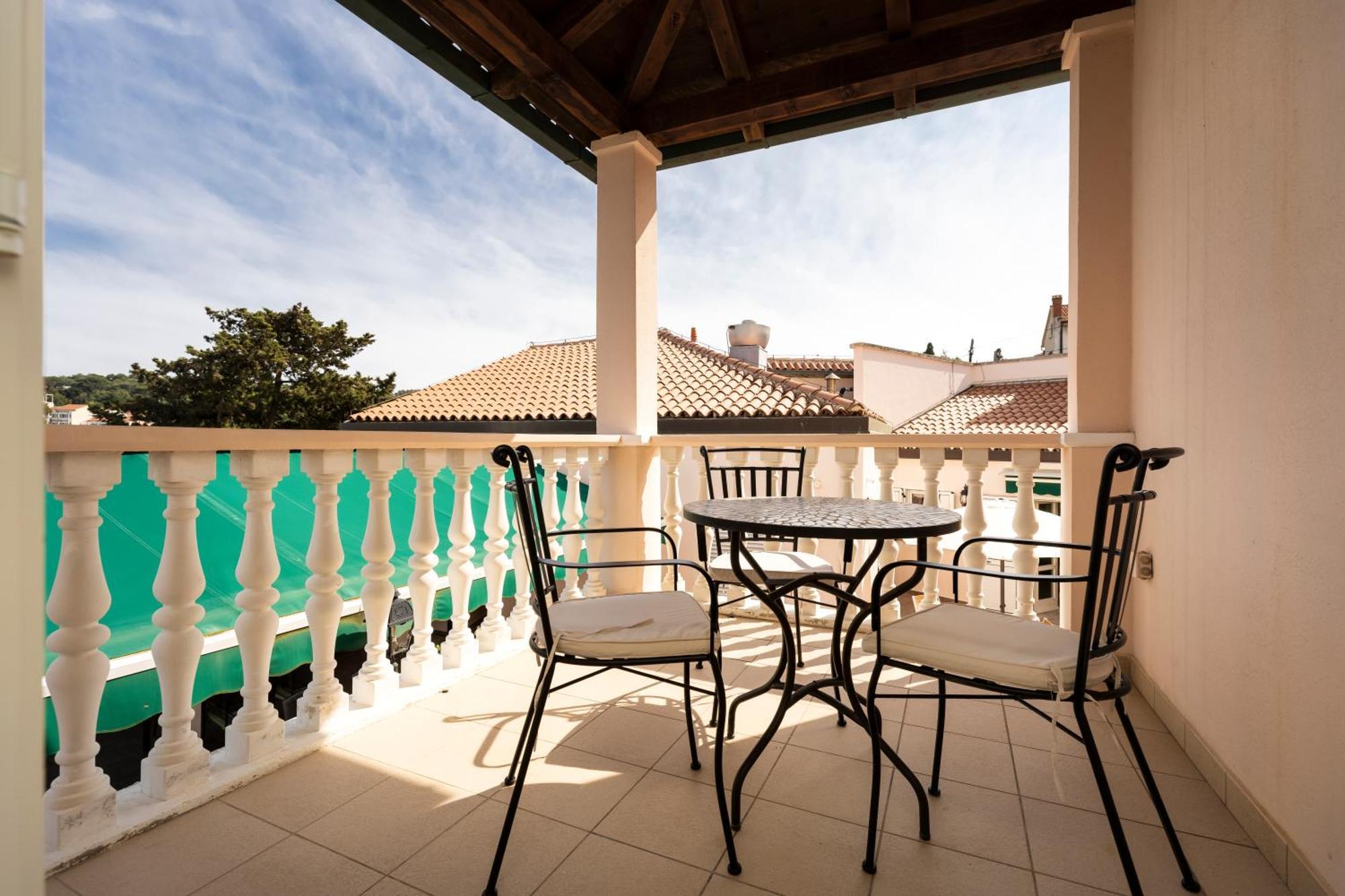 מאלי לוסיניי Villa Cassia מראה חיצוני תמונה